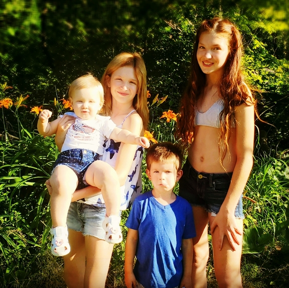 Meet your Posher, Ashley - Picture 5 of 16